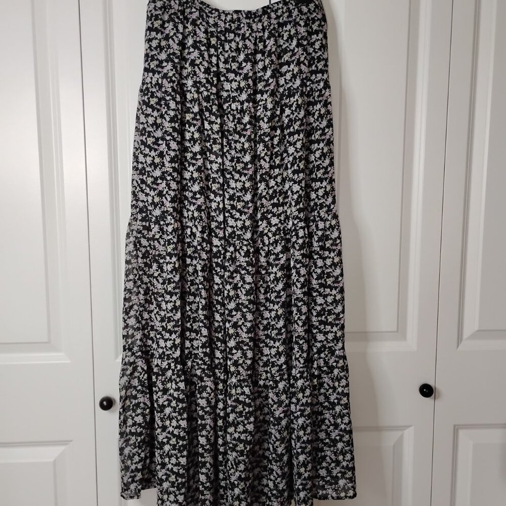 Lulus Women's Subtle Sweetness Black Floral Print Tiered Long-Slit Maxi Skirt L - Picture 3 of 6